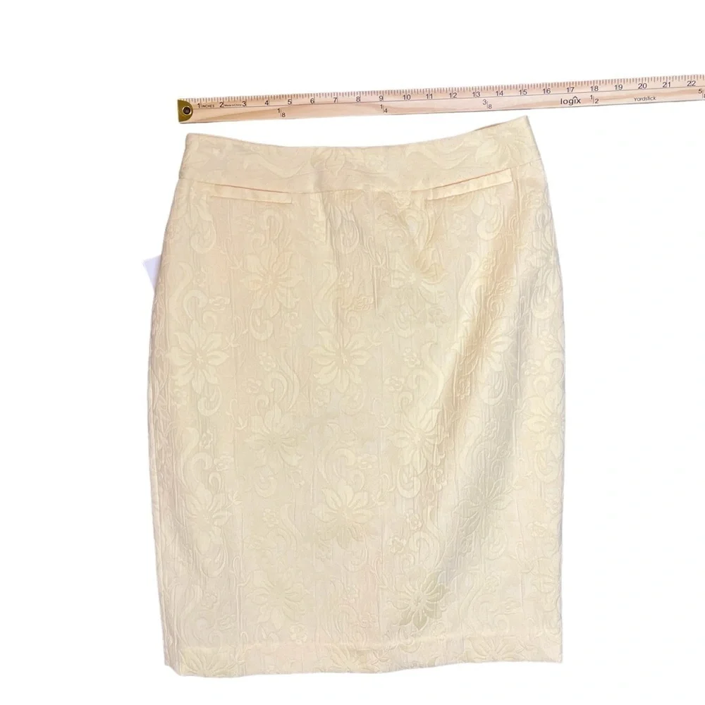 Georgiou Studio Women's Pencil Skirt Banana Size 8